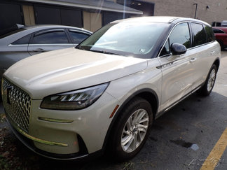 Certified 2023 Lincoln Corsair AWD image 1