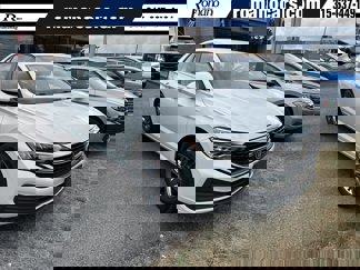 Used 2022 Volkswagen Jetta SE image 1
