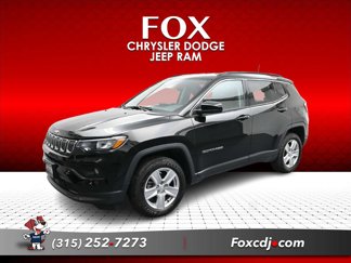 Used 2022 Jeep Compass Latitude w/ Convenience Group image 1