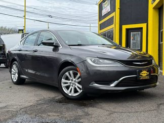 Used 2016 Chrysler 200 Limited Platinum image 1