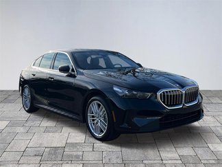 Used 2024 BMW 530i w/ M Sport Package image 1