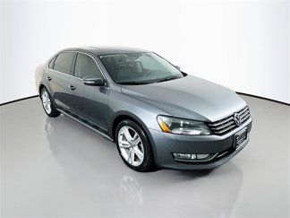 Used 2013 Volkswagen Passat TDI SEL Premium image 1