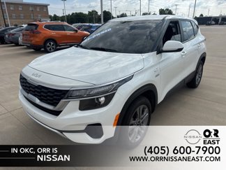 Used 2023 Kia Seltos LX image 1