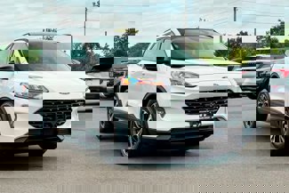 Used 2022 Ford Escape SEL image 1