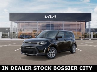 New 2025 Kia Soul LX image 1