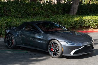 Used 2021 Aston Martin V8 Vantage Roadster image 1