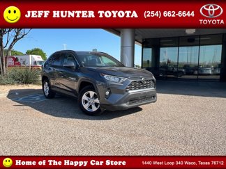 Used 2020 Toyota RAV4 XLE image 1
