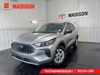 Used 2023 Ford Escape Active image 1