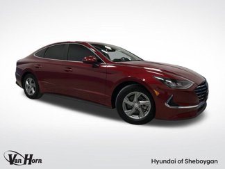 Used 2023 Hyundai Sonata SE image 1