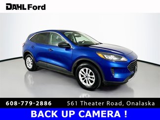 Used 2022 Ford Escape SE image 1