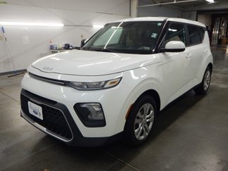 Used 2022 Kia Soul LX image 1