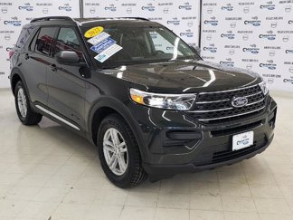 Certified 2022 Ford Explorer XLT image 1