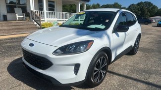 Used 2022 Ford Escape SE w/ SE Sport Appearance Package image 1