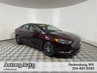 Used 2018 Ford Fusion SE w/ Fusion SE Technology Package image 1