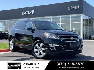 Used 2017 Chevrolet Traverse LT w/ Style and Technology Package image 1