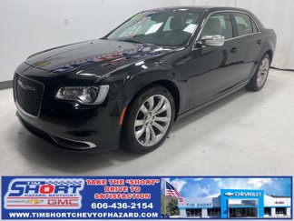 Used 2019 Chrysler 300 Touring w/ Chrome Appearance Package image 1