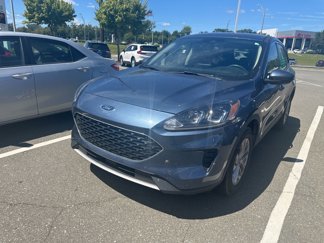 Used 2020 Ford Escape SE image 1