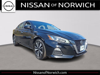 Used 2022 Nissan Altima 2.5 SV w/ SV Premium Package image 1