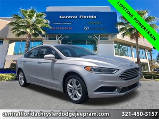 Used 2018 Ford Fusion SE w/ Equipment Group 602A image 1