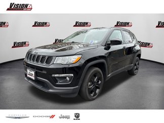 Used 2021 Jeep Compass Latitude image 1