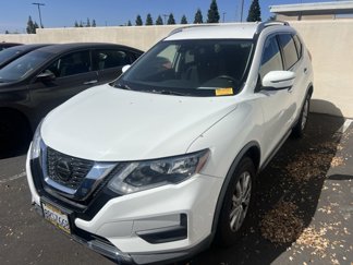 Used 2019 Nissan Rogue SV image 1