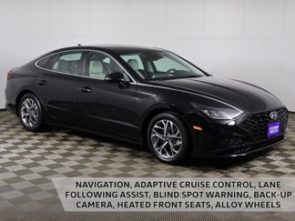 Used 2023 Hyundai Sonata SEL image 1