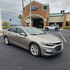 Used 2024 Chevrolet Malibu LT image 1