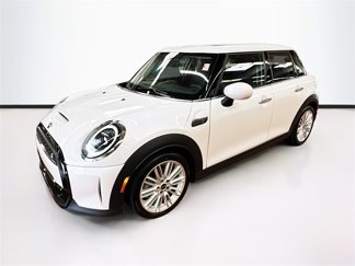 Used 2024 MINI Cooper S image 1