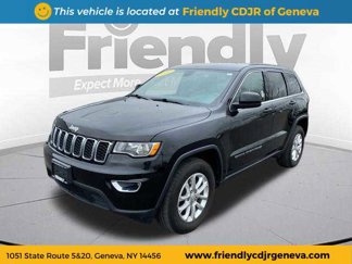 Used 2022 Jeep Grand Cherokee Laredo X image 1