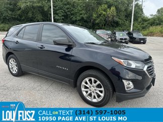 Used 2021 Chevrolet Equinox LS w/ LS Convenience Package image 1