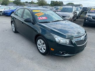 Used 2014 Chevrolet Cruze LS image 1
