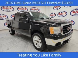 Used 2007 GMC Sierra 1500 SLT w/ SLE/SLT Trailering Package image 1