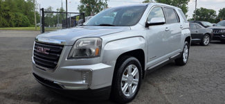 Used 2016 GMC Terrain SLE image 1
