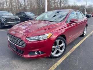 Used 2014 Ford Fusion SE image 1