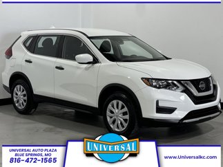 Used 2020 Nissan Rogue S image 1