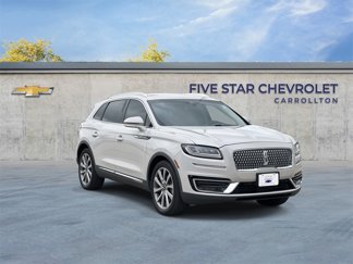 Used 2019 Lincoln Nautilus Select image 1