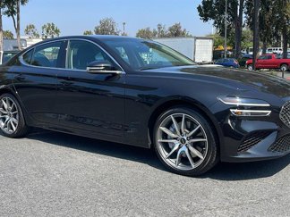 Used 2025 Genesis G70 2.5T image 1