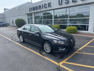 Used 2016 Volkswagen Passat 1.8T SE image 1