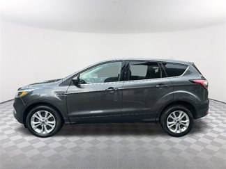 Used 2017 Ford Escape SE w/ SE Cold Weather Package image 1