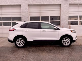 Used 2024 Ford Edge SEL image 1