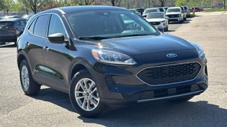 Certified 2022 Ford Escape SE image 1