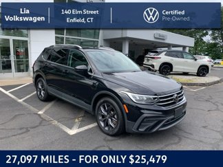 Used 2022 Volkswagen Tiguan SE image 1