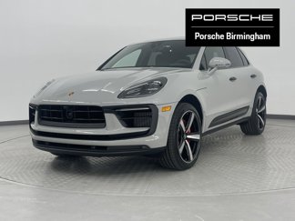 Certified 2024 Porsche Macan S image 1