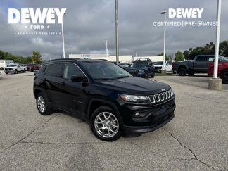 Used 2022 Jeep Compass Latitude image 1