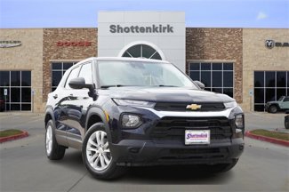 Used 2021 Chevrolet TrailBlazer LS image 1