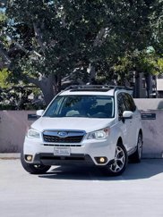 Used 2016 Subaru Forester 2.5i Touring w/ Eyesight & Navigation System image 1