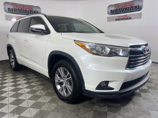 Used 2015 Toyota Highlander XLE image 1