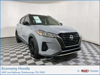 Used 2023 Nissan Kicks SR w/ SR Premium Package image 1
