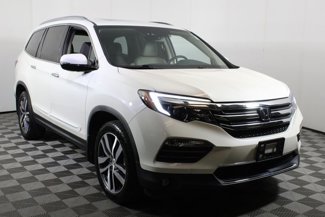 Used 2017 Honda Pilot Elite image 1