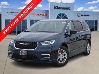 New 2025 Chrysler Pacifica Select image 1